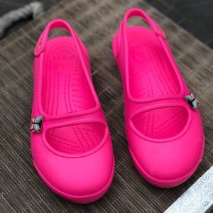 48HR PRICE DROP 😱 GIRLS Hot Pink Butterfly CROCS